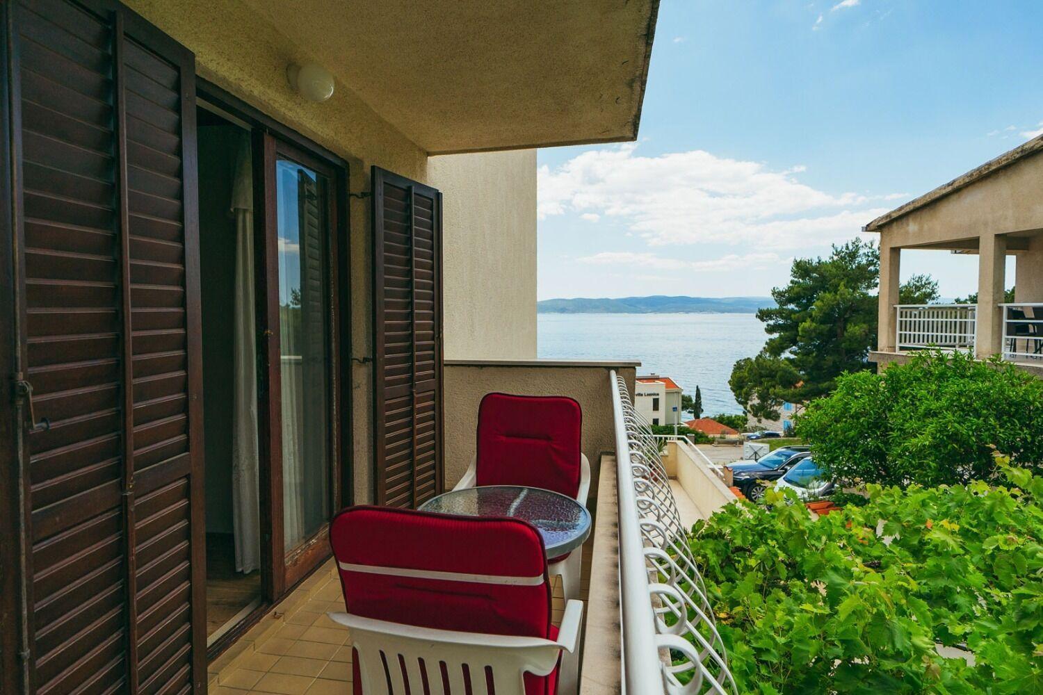 Apartments Lovre - Close To The Sea Brela Exteriér fotografie